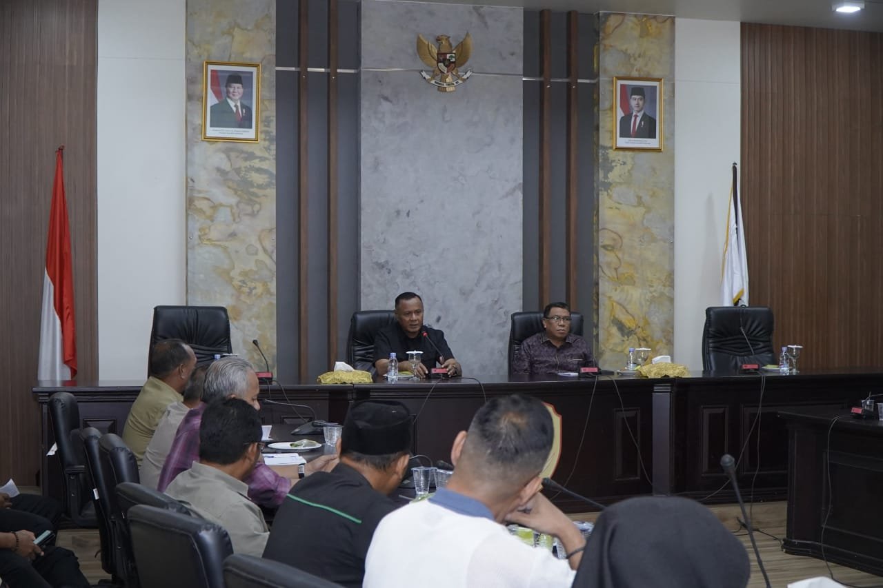 Wali Kota Tidore Ikut Rakor Pengendalian Inflasi Melalui Zoom Meeting Sekaligus Pembahasan Kondisi Terkini