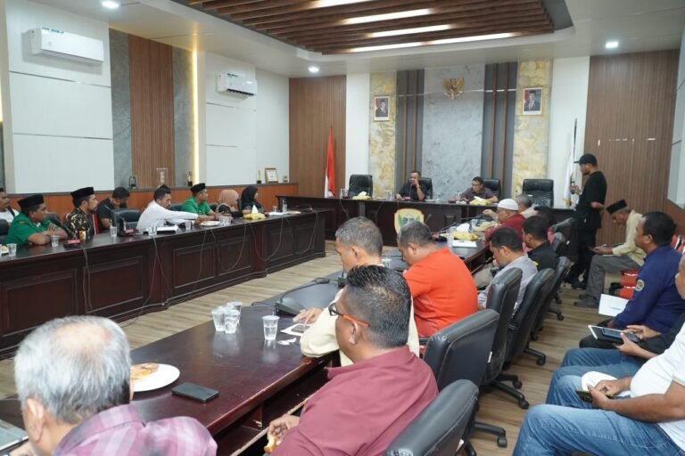 Audiens Dengan GP Ansor dan Fatayat NU, Walikota: Jangan Bosan Untuk Memberikan Masukan