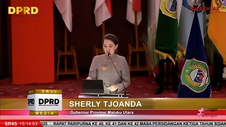 Gubernur Maluku Utara Tanggapi Pandangan Umum Fraksi DPRD