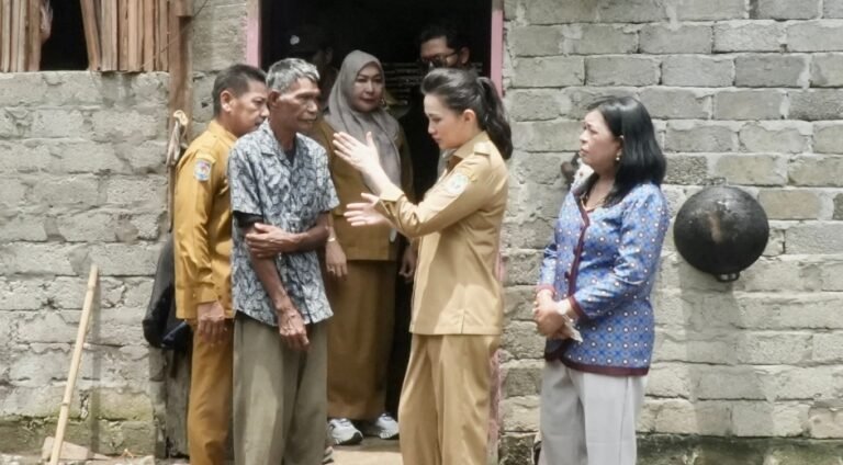 Gubernur Maluku Utara Bantu 156 Rumah Tidak Layak Huni di Halmahera Barat