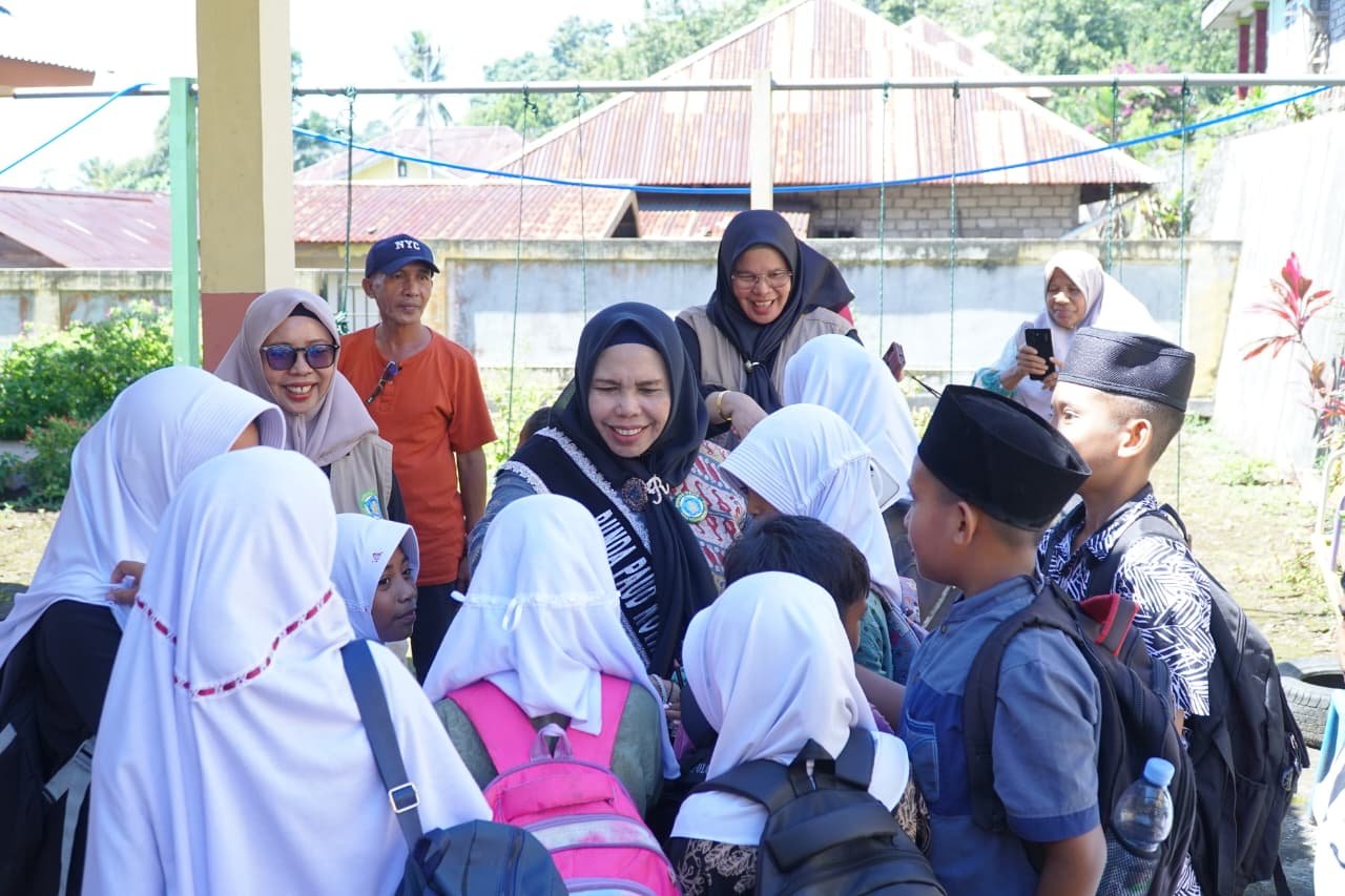 Pantau Langsung MC.0, Bunda PAUD Berharap Pembangunan Dapat Selesai Sesuai Target
