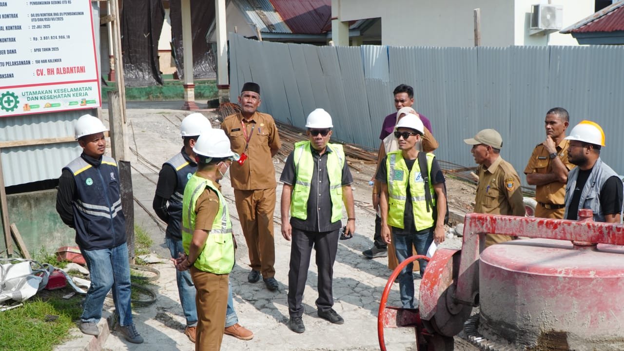 Tinjau Beberapa Proyek Yang Bersumber Dari DAK, Ini Yang Disampaikan Ahmad Laiman