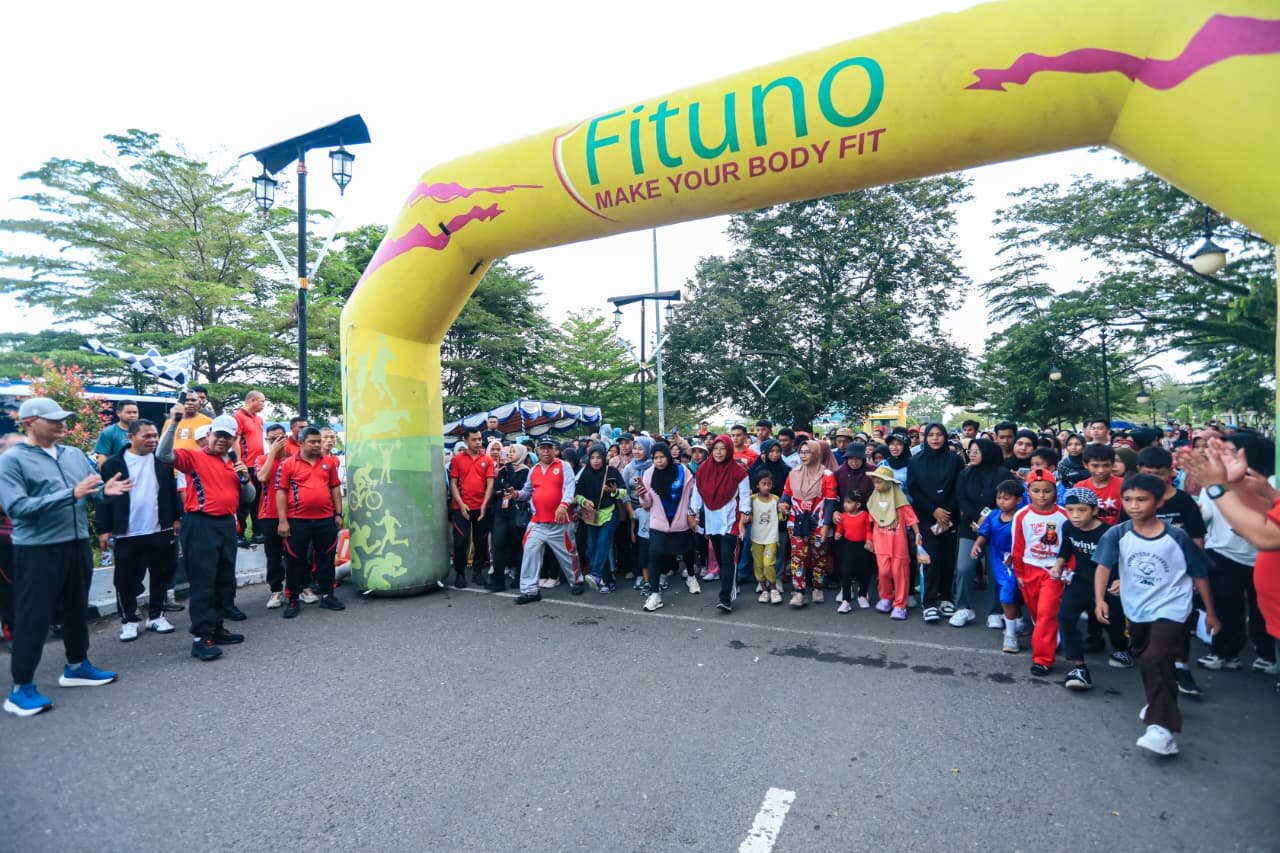 CFD Perdana Sofifi Jadi Magnet Warga, Kapolda Malut Hadir dan Bawa Energi Baru