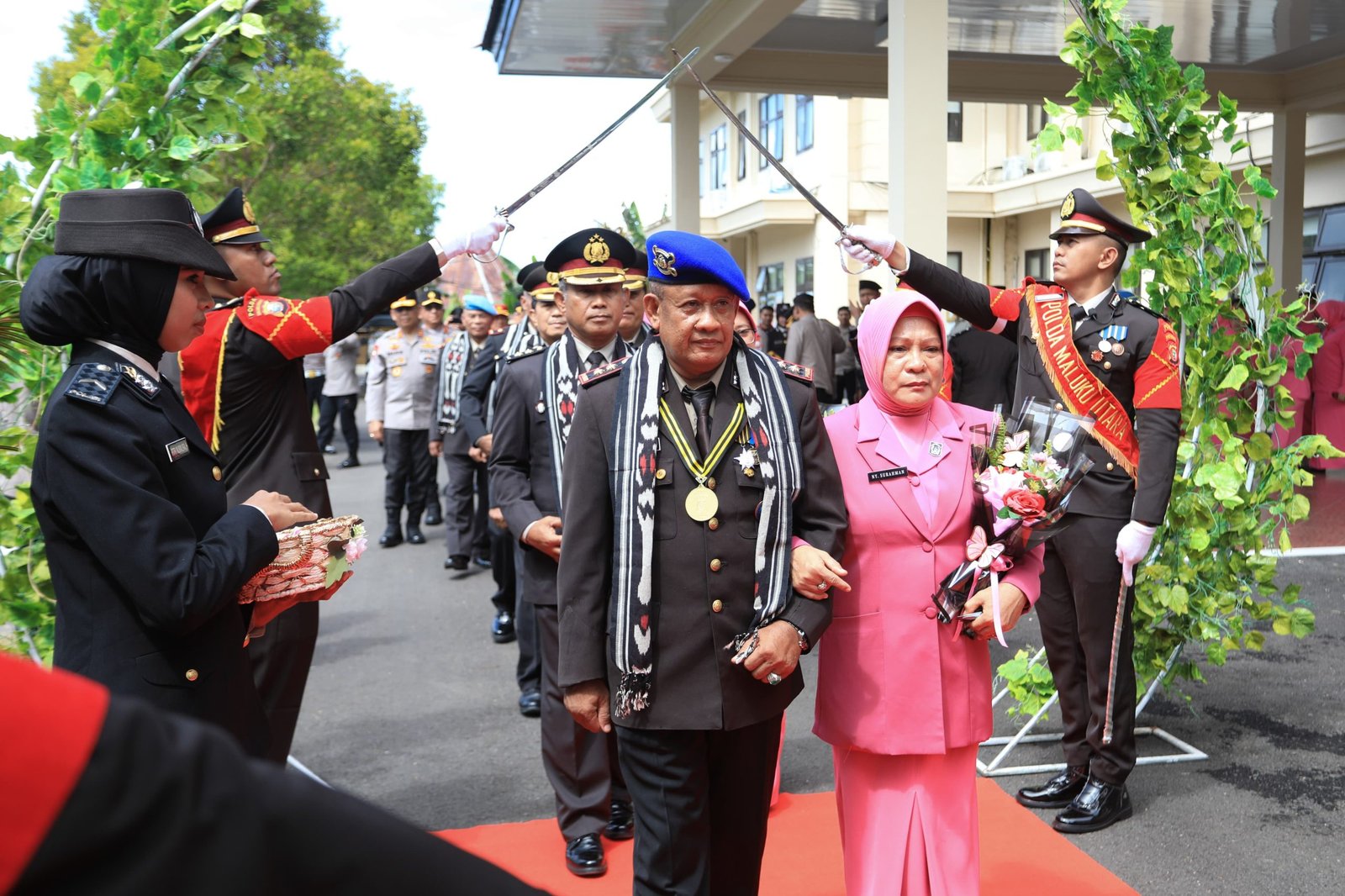 Polda Maluku Utara Gelar Wisuda Purna Bhakti dan Syukuran HUT Korpri ke-54