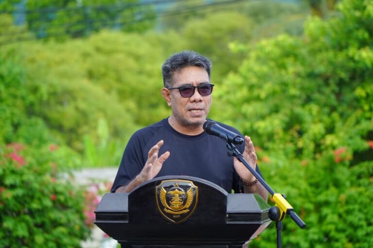 Zero Sampah Dipantai Tugulufa Resmi di Launching Oleh Wawali Tidore Kepulauan