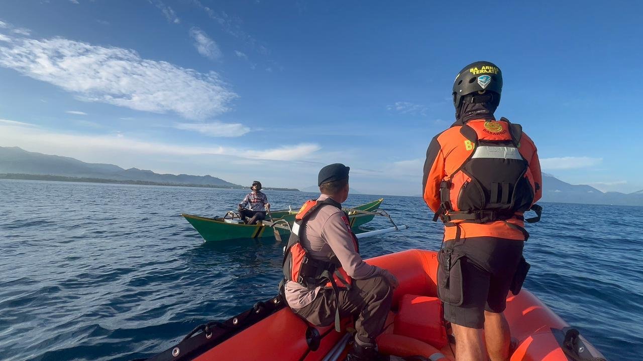 Polda Maluku Utara Kerahkan Personel Bantu Cari Nelayan Hilang di Perairan Sofifi