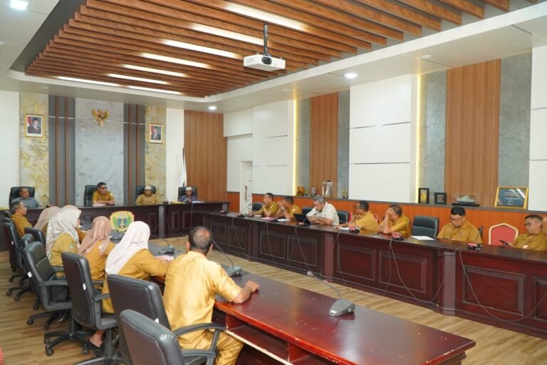 Ahmad Laiman Pimpin Rapat Sinkronisasi Program Kerja Persiapan Porprov 2026