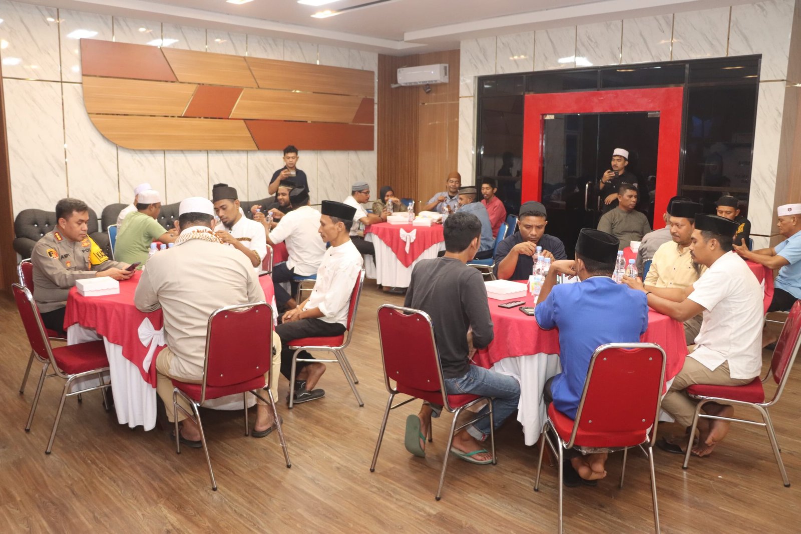 Polresta Tidore Gelar Buka Puasa Bersama Kwatak