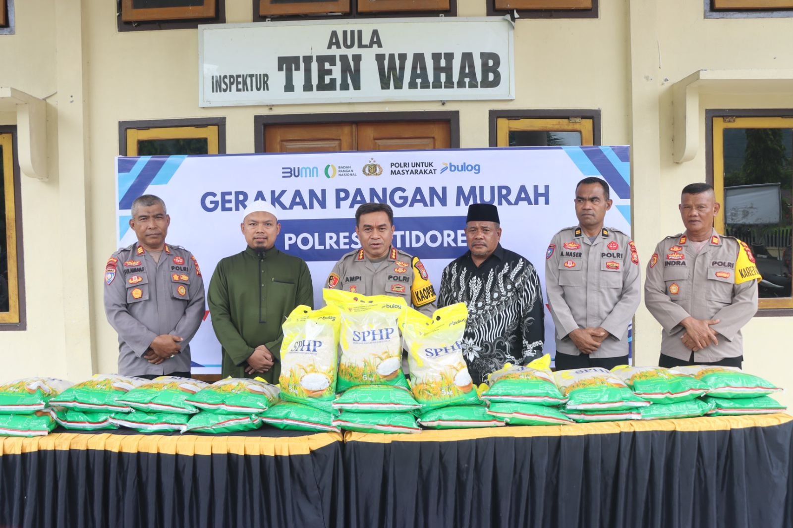 Bantu Stabilkan Harga Pangan di Bulan Ramadan, Polresta Tidore Gelar Pasar Murah