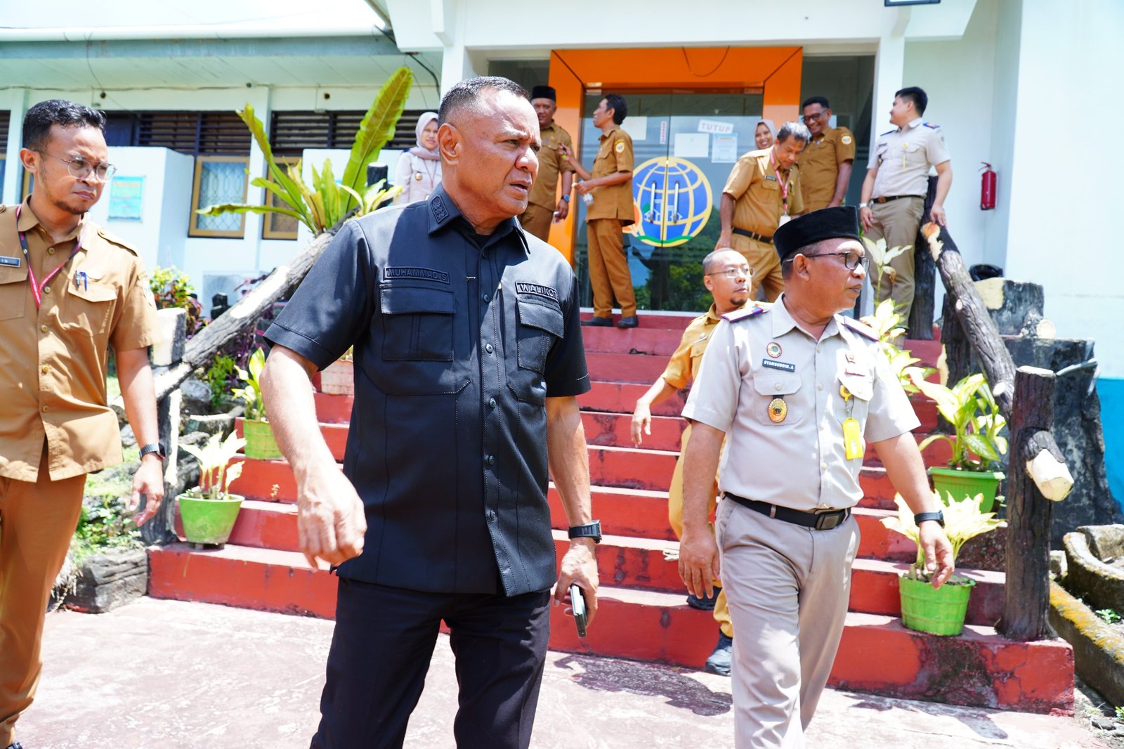Muhammad Sinen Sambangi Kantor Pertanahan Tidore Atas Keluhan Kepemilikan Tanah di Akekolano