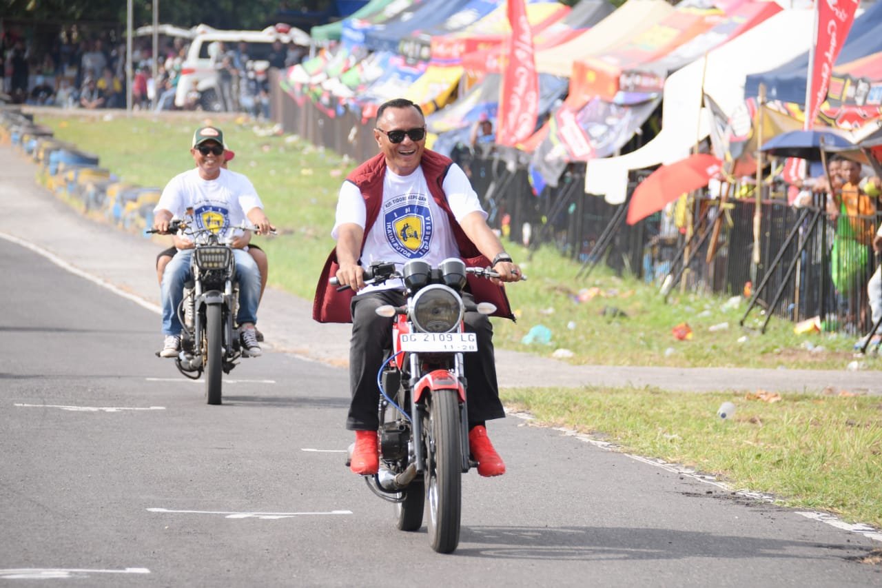 Muhammad Sinen Secara Resmi Membuka Walikota Cup Race I