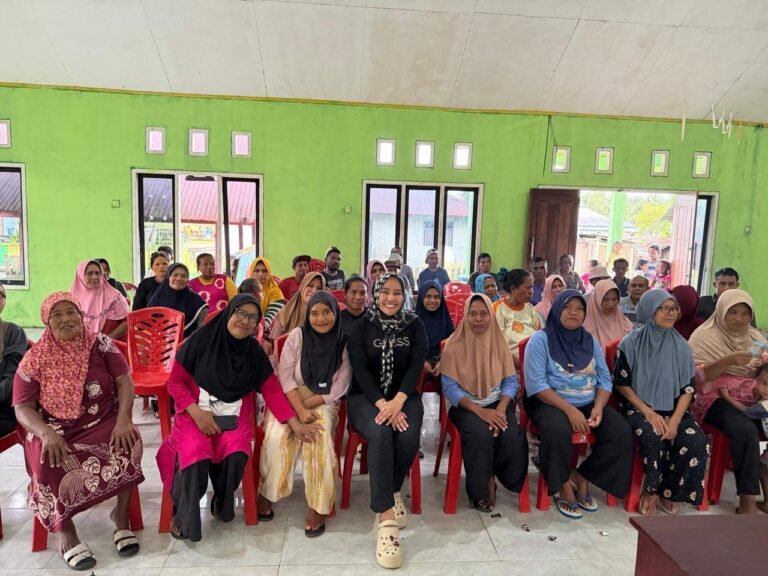 Agriati Yulin Mus Serap Aspirasi Warga Waitamela, Anak-Anak Antusias Ikut Games Matematika