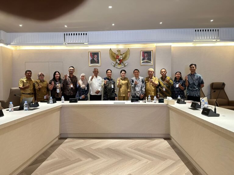 Gubernur Malut dan BLSDM Komdigi Manado Matangkan Program Digital Talent Scholarship 2026